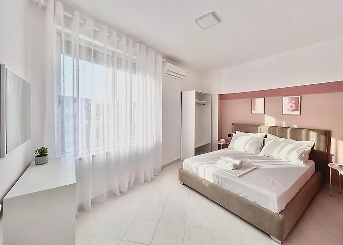 Lulu - Peony * Golem